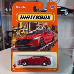 Matchbox 2019 Mazda 3 Red Diecast 1:64 New In Packaging GKK39